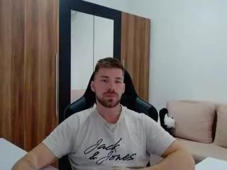 darius_giles on Flirt4Free 
