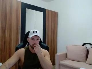 darius_giles on Flirt4Free 
