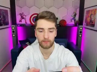 dexter_miller on Flirt4Free 