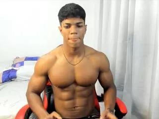 dominnic_strong on Flirt4Free 