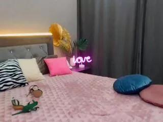 ella_magic on Flirt4Free 