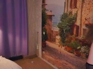 elvina_feltham on Flirt4Free 