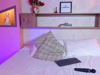 emily_beumont on Flirt4Free 