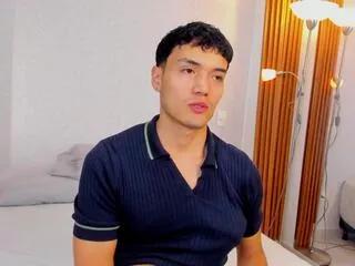 jacksonn_carter on Flirt4Free 