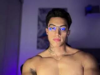 jakee_tyler on Flirt4Free 