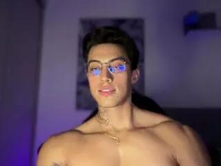 jakee_tyler on Flirt4Free 