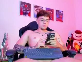 james_coltt on Flirt4Free 