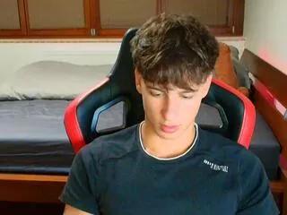 jamie_chu on Flirt4Free 