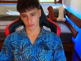 jamie_chu on Flirt4Free 