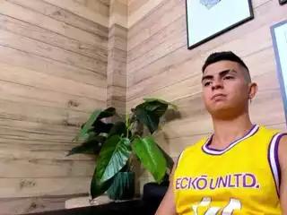 jasper_brooks on Flirt4Free 