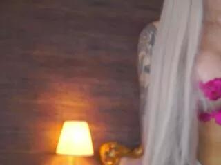 juicy_jessye on Flirt4Free 