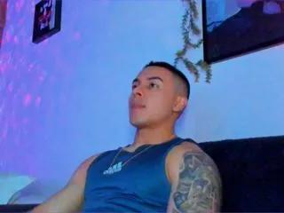 justin_whitte on Flirt4Free 