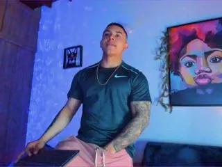 justin_whitte on Flirt4Free 