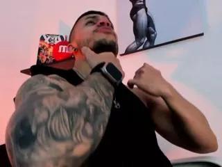 liam_reigns on Flirt4Free 
