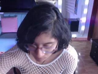 lilii_gomez on Flirt4Free 
