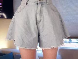 lois_below on Flirt4Free 