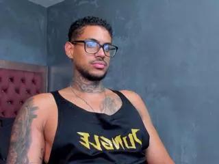 luigi_vitalee on Flirt4Free 