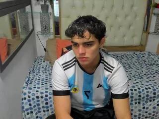 luis_cardona on Flirt4Free 
