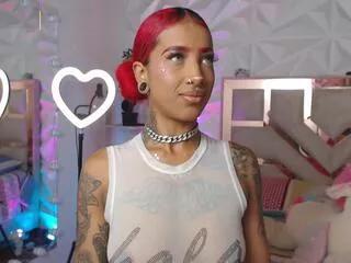 madiisonn on Flirt4Free 