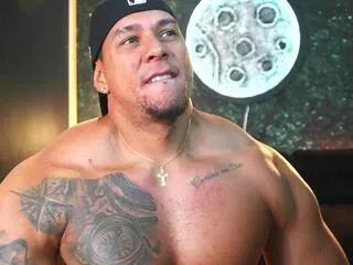 massimo_walton on Flirt4Free 