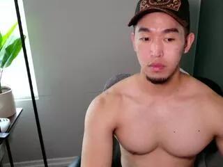 matteo_royale on Flirt4Free 