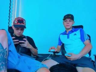 maxx_williamm_john_sally on Flirt4Free 