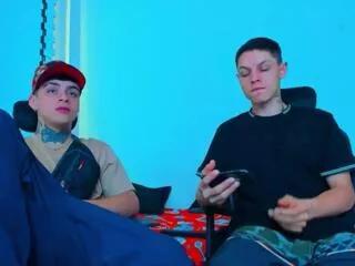 maxx_williamm_john_sally on Flirt4Free 