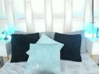 mizuki_young on Flirt4Free 