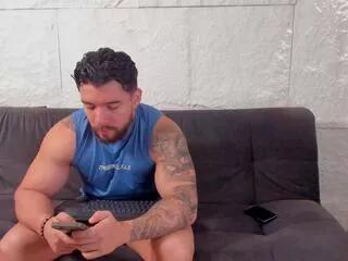 owen_seth on Flirt4Free 