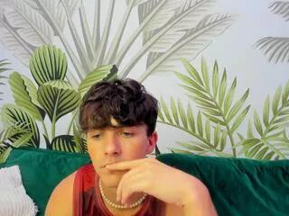 pierce_bailey on Flirt4Free 