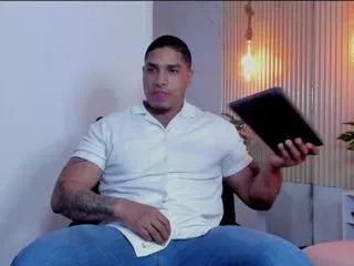 simeone_pannda on Flirt4Free 