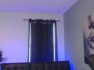 tia_bella on Flirt4Free 