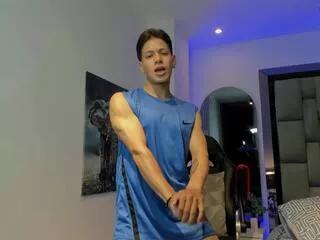 tony_petrov on Flirt4Free 