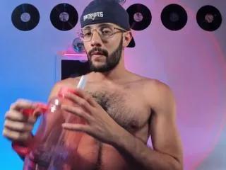 toonny_lee on Flirt4Free 