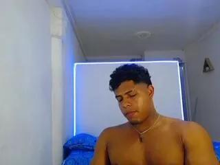 xavier_bryant on Flirt4Free 