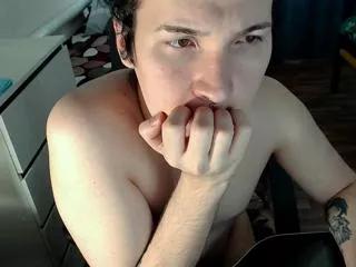 yan_pitters on Flirt4Free 
