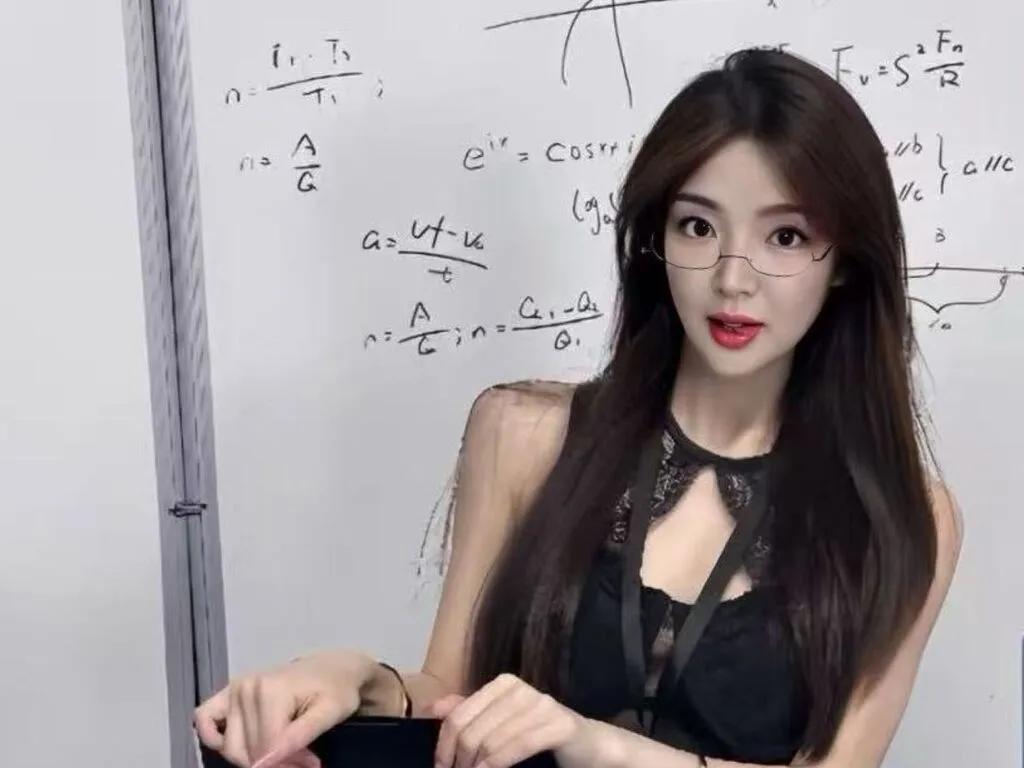 Watch 30 years old AliceKayla from LiveJasmin AliceKayla from LiveJasmin