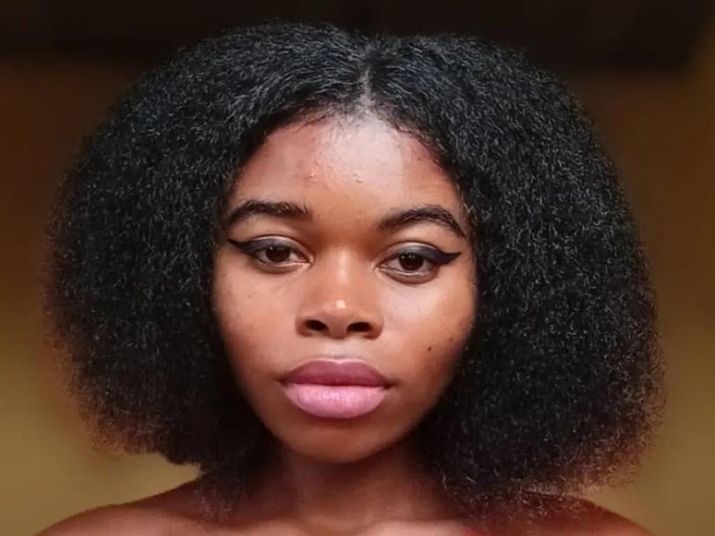 Cute BerrySpark wants you to fuck her body now BerrySpark from LiveJasmin