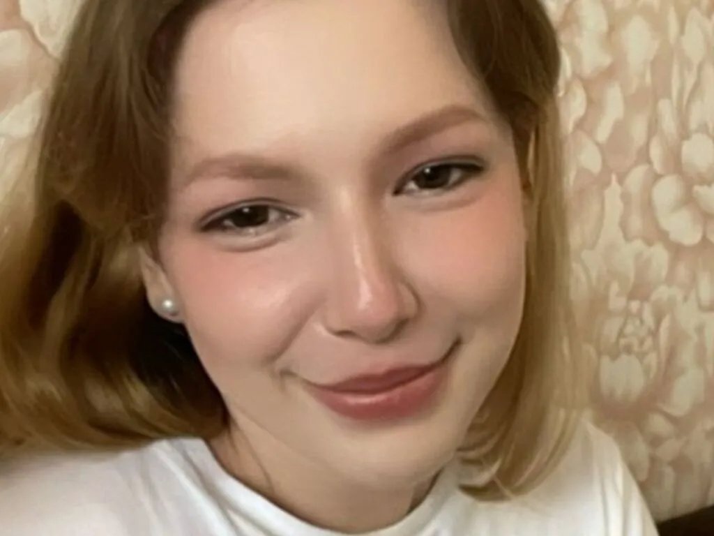 ChunYundt from LiveJasmin