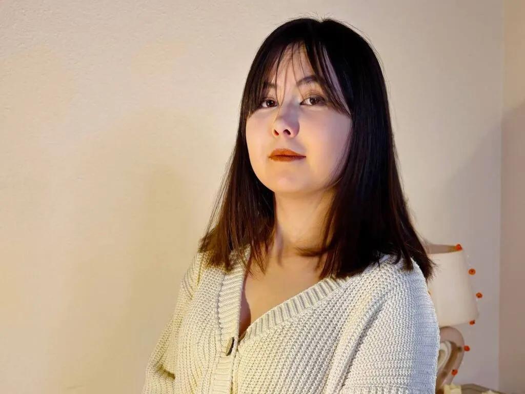 Join CrystalClarkk, she wants to masturbate for you CrystalClarkk from LiveJasmin