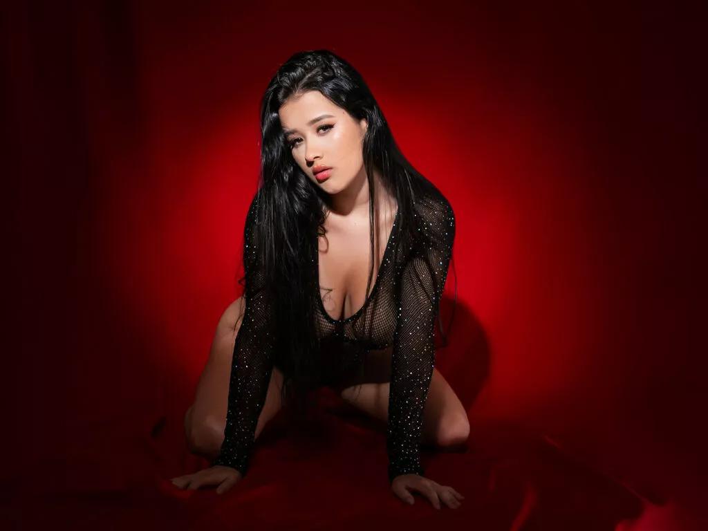 EmiRoseth on LiveJasmin 