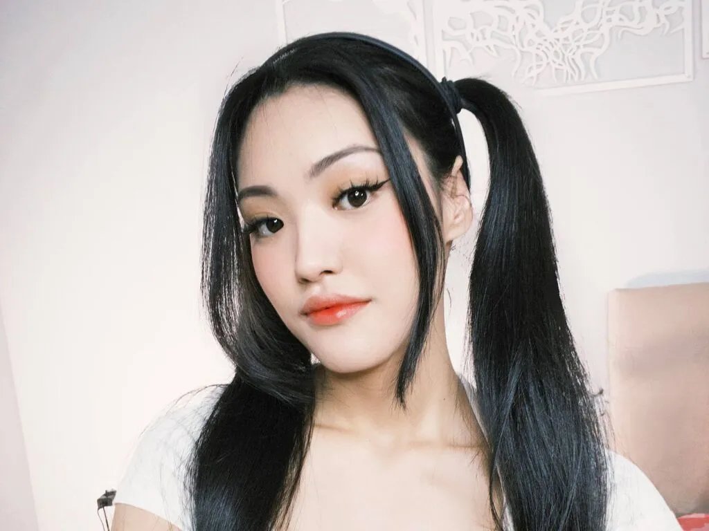 EugeniaClem from LiveJasmin