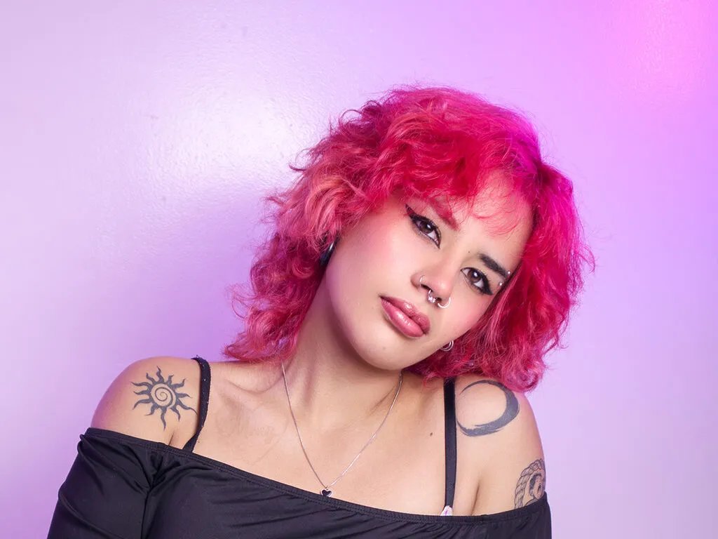 EverlinHale from LiveJasmin