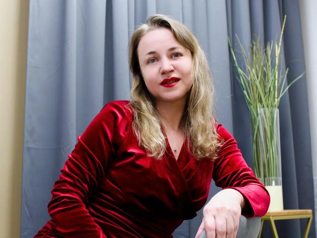 GabrielMoren from LiveJasmin