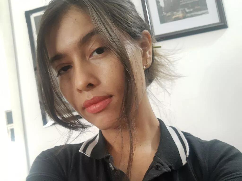 GabyelleSantana from LiveJasmin