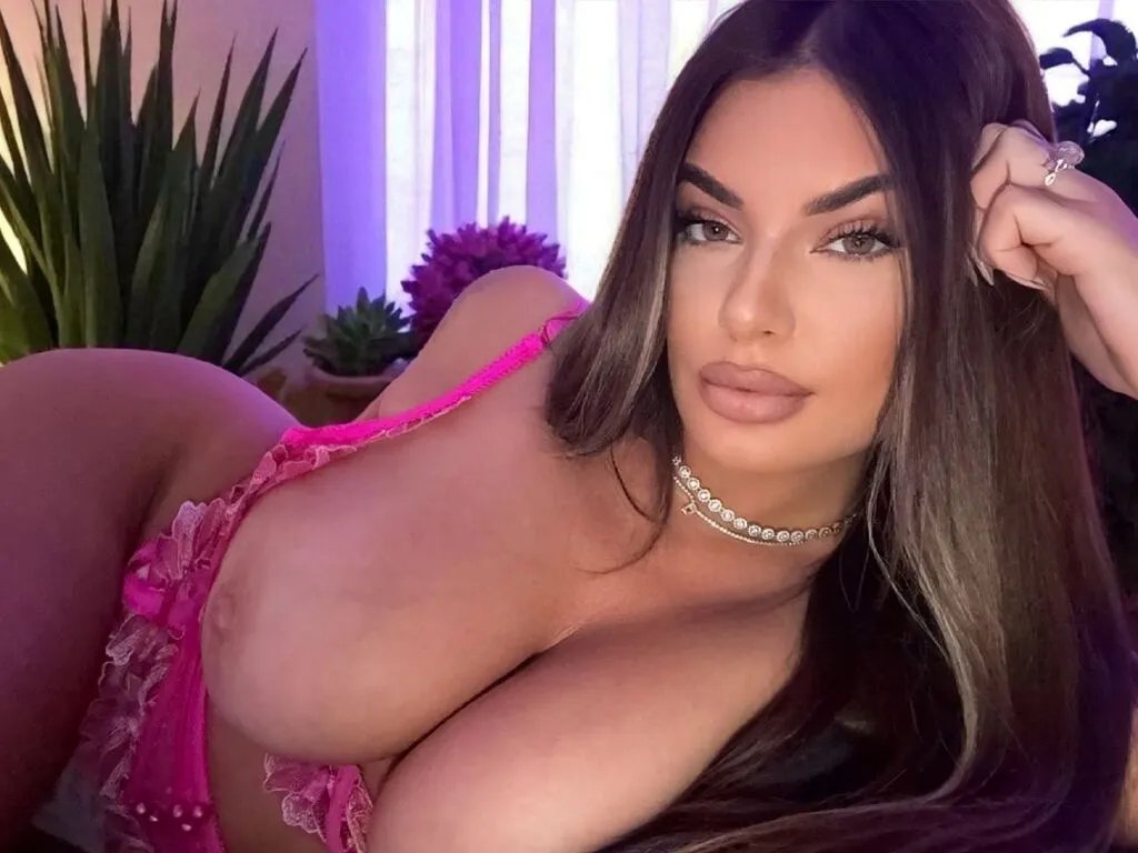 Explore 39 years old JessicaJanes from LiveJasmin JessicaJanes from LiveJasmin