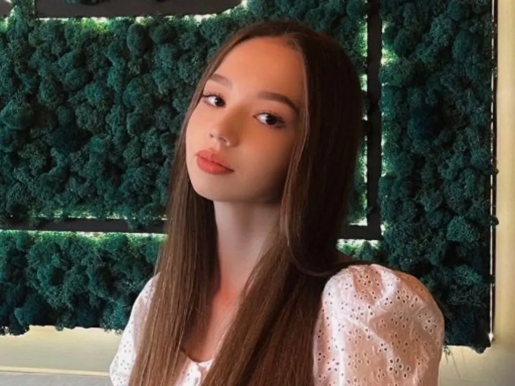 Sexy LibbieFaragher wants you to fuck her body now LibbieFaragher from LiveJasmin