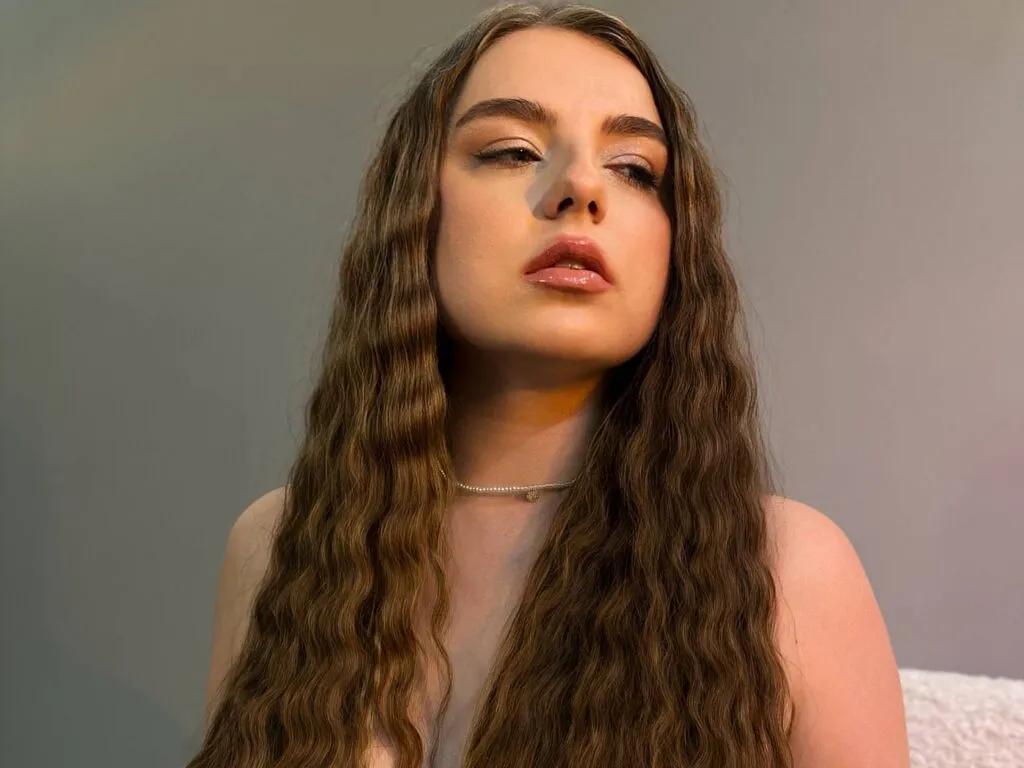 Hot LissEmber wants you to fuck her body now LissEmber from LiveJasmin