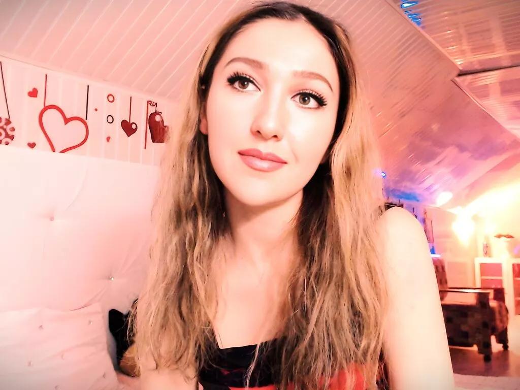LoveraFenixan on LiveJasmin 