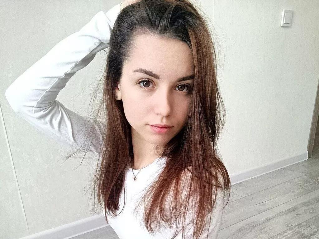 MoireGitt on LiveJasmin 